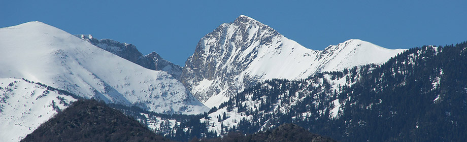 mont Canigou enneigé