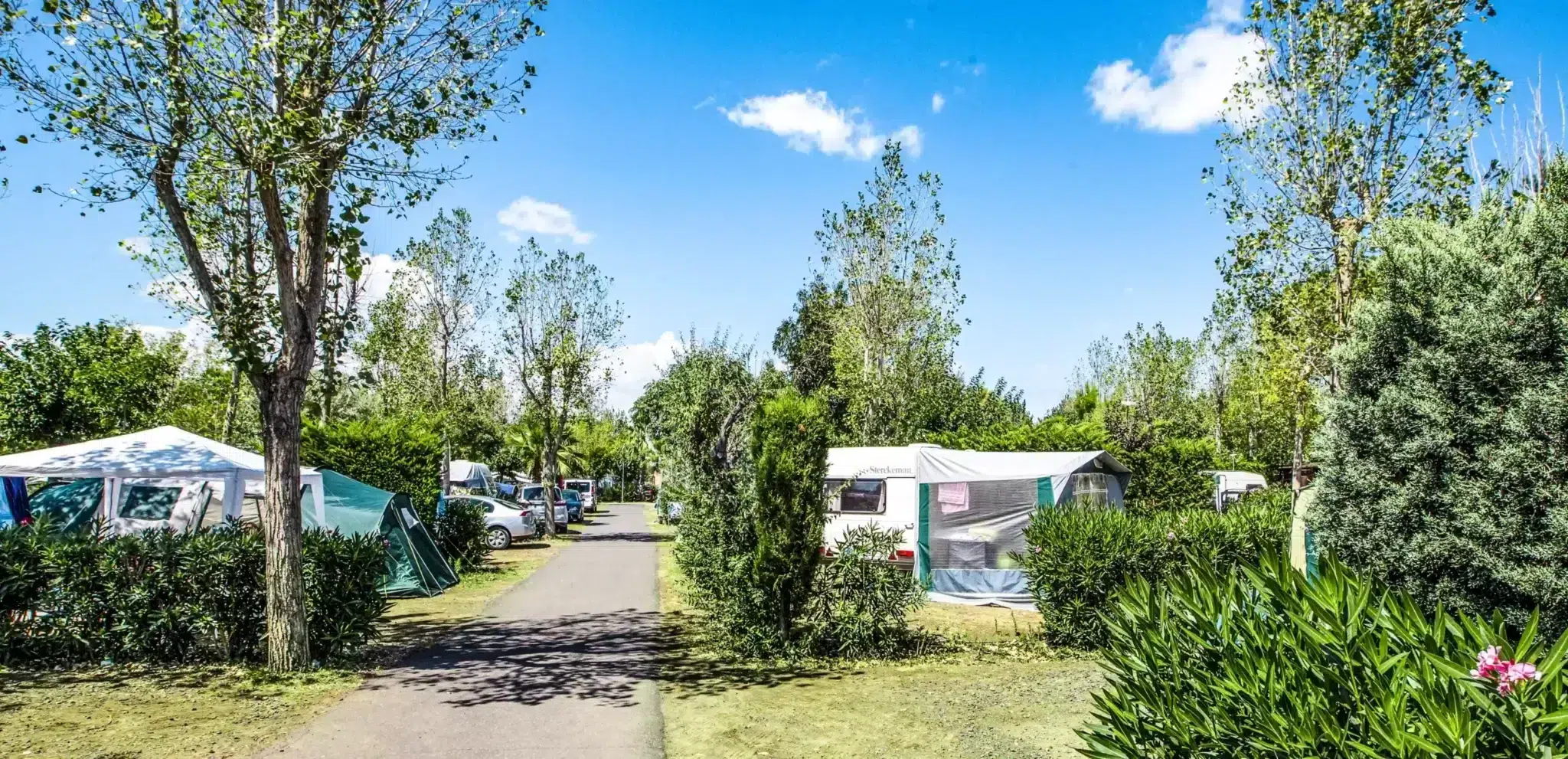 kampeerplaatsen camping bezier